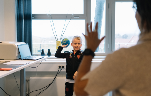 Hvat ger heilsufrøðingurin í skúlanum? (1)